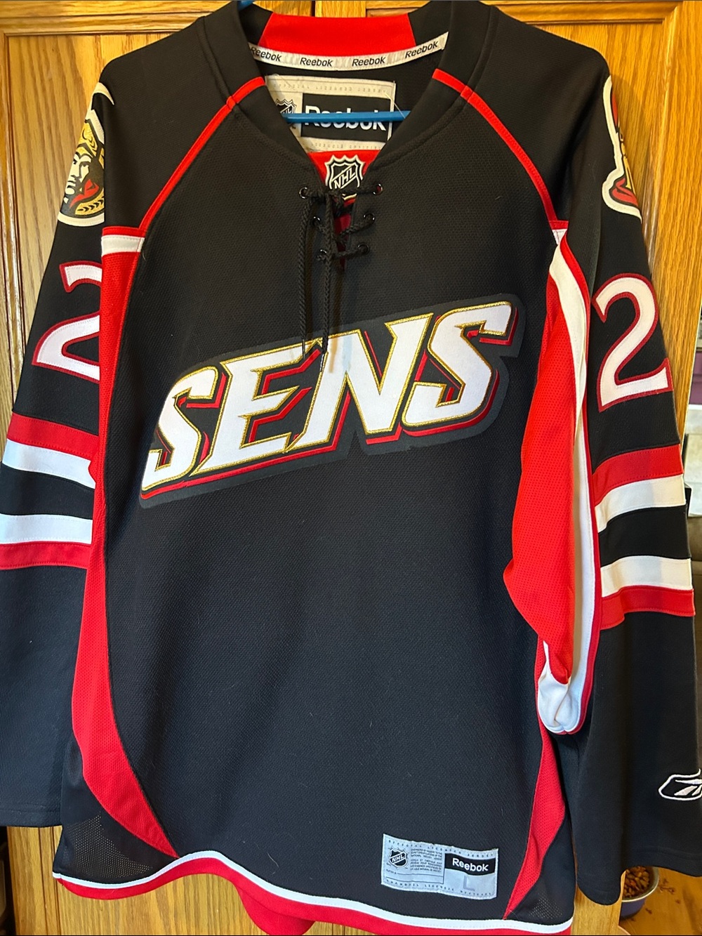 Vintage Reebok Black Red White Ottawa Senators 'SENS' Hockey Jersey
